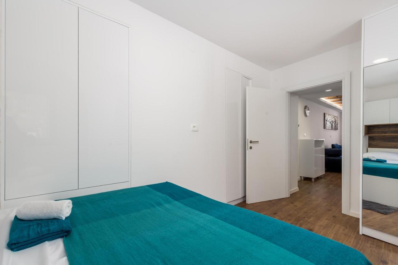 Central Apartments Dalmatina リエカ エクステリア 写真