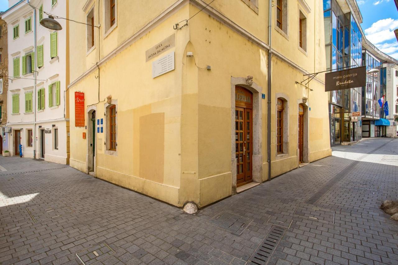 Central Apartments Dalmatina リエカ エクステリア 写真